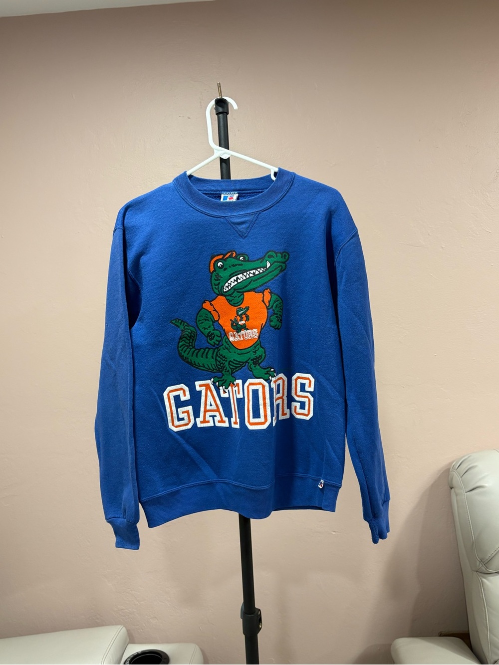 Box #8 Vintage Florida Gators Sweatshirt Mens Small  Blue  Russell USA